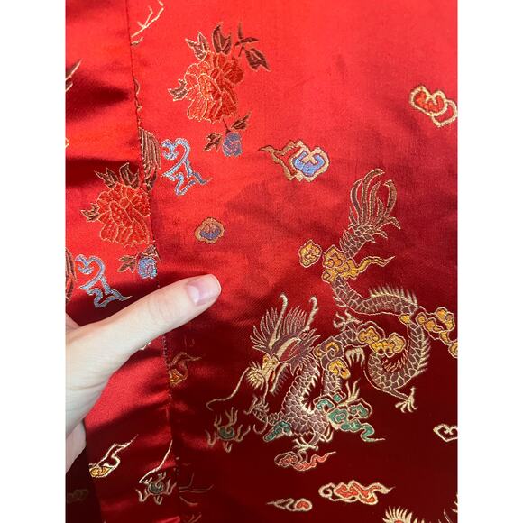 Vintage Kimono Robe 100% Silk Japanese Dragons Red Rainbow XXL PTP 24" - Picture 11 of 12